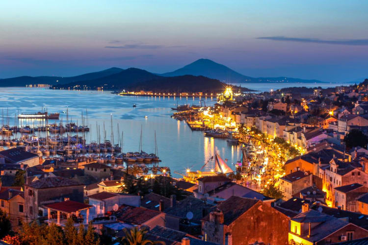 The town of Mali Losinj